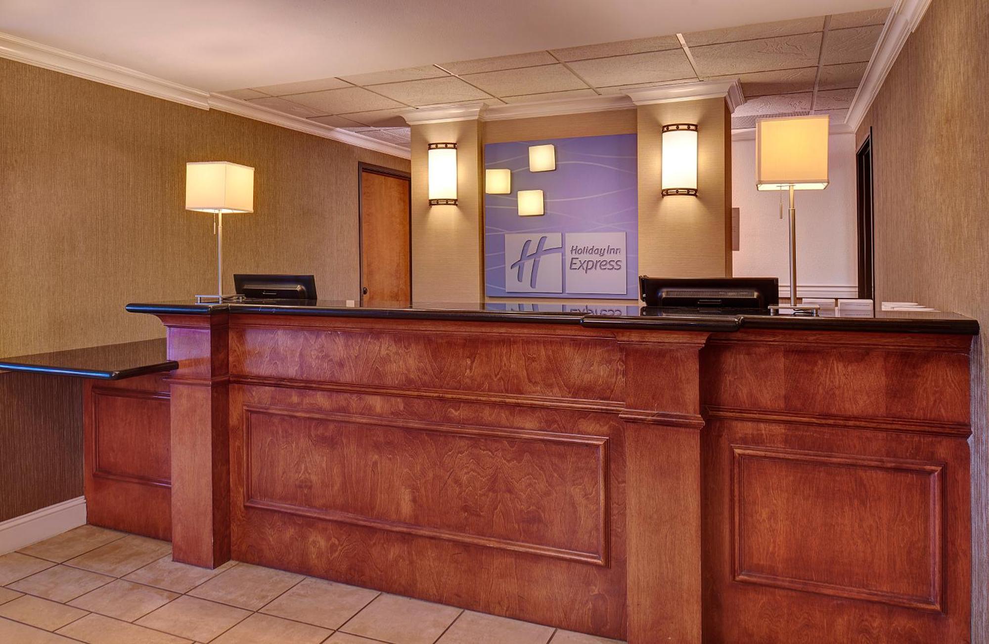 Holiday Inn Express San Diego - Sorrento Valley By Ihg Buitenkant foto