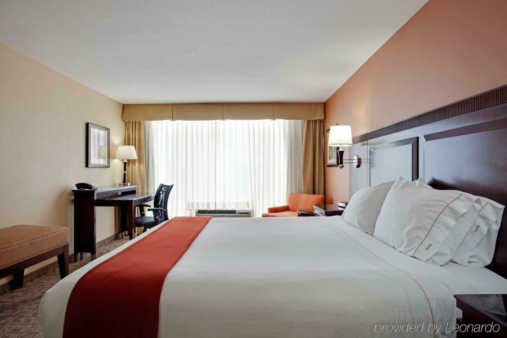 Holiday Inn Express San Diego - Sorrento Valley By Ihg Kamer foto